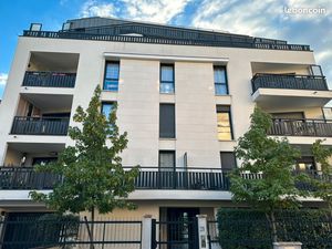 Studio avec terrasse