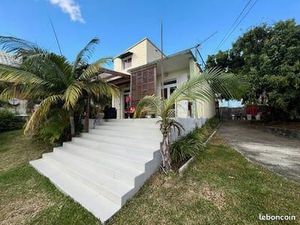 Propriété 6 pièces 145 m²