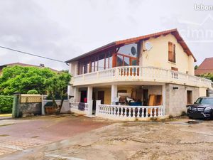 Immeuble 9 pièces 187 m²