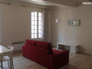 Appartement t1 meuble 33 m2 proche cours mirabeau
