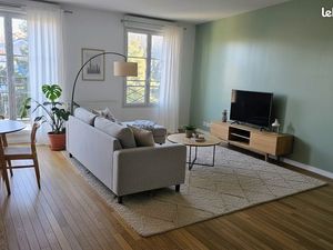 F4 de 86 m² à Clamart – Calme  Vue Parc & 2 Parkings