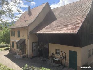 Maison avec dépendance et jardin