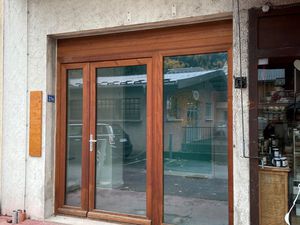 Location local professionnel/commercial en centre-ville