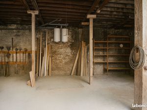 Location hangar 140m2 - Calais centre-ville