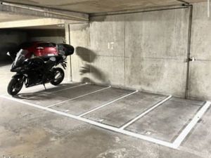 Location Place Moto Parking résidence