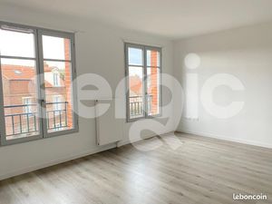 Studio 1 pièce 28 m²