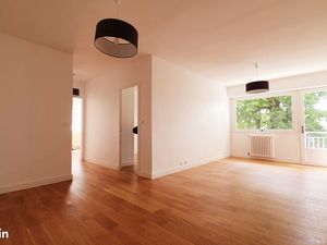 Nantes  Procé  Beau T3 - 72 m2 - 1100 cc / mois