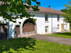 Maison 200 mètres carrés