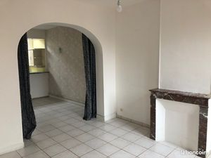 Maison de ville proche de la Zone Pontoile