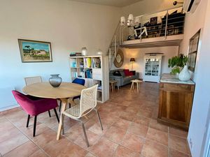 Rare Avignon intra-muros – 4 pièces 86 m² rénové avec stationnement
