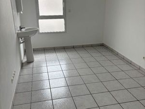 Bureau 10 M2 dans cabinet paramédical