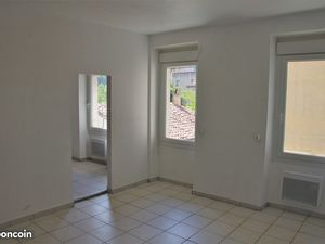 Chave/Eugene Pierre - T3 de 48m2