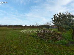 Terrain 1 100 m² Saint Andre De Cubzac