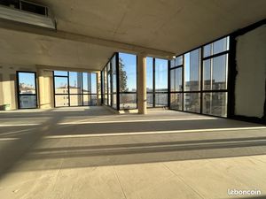 Bureaux 154 m²
