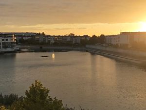 Dernier étage  refait a neuf  vue exceptionnelle