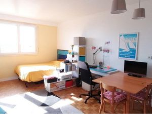 Studio 28 m2 meublé Arcueil métro 4 Lucie Aubrac