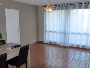 Loue T2 calme  Résidence