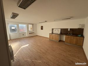 Local 70 m² Wolfisheim