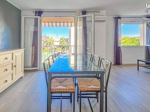 Beau T3 traversant 63 m² avec balcon et parking