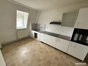 F2 rénové disponible bientôt