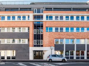 Bureaux 73 m²
