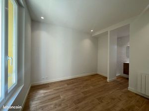 NICE NORD – 2 PIECES 32 m² – TERRASSE 32 m² – DEPENDANCE 4 m² - 210 000 EUROS