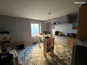 Loue maison de village