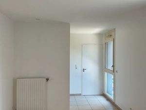 Loue T1 très lumineux