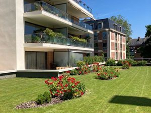 F2 Expo Sud Terrasse Parking Centre-ville Amiens au calme