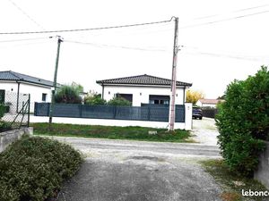 Maison recente 5 pieces  4 chambres  2 s.d.bains  2 toilettes