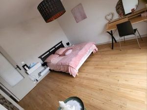 ? T1 meublé 25 m² avec grand balcon