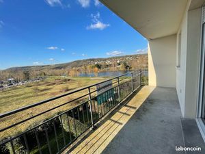 Studio mantes la jolie