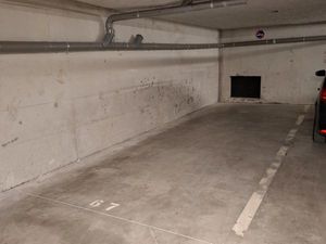 Place parking couvert