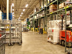 Local d'activité 400 m²