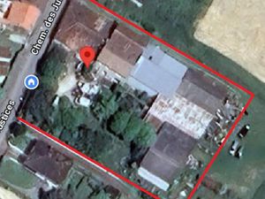 Hangar  chai  dépendances + maison