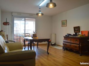 Particulier vends spacieux duplex T5 135m2 avec loggia  garage & parking