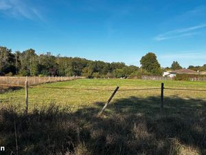 Terrain 1 500 m² Lignan De Bordeaux