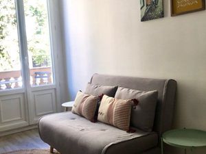 Proche Jean Medecin 2 pièces meublé avec balcon