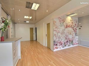 Local commercial 59 m² THONON LES BAINS