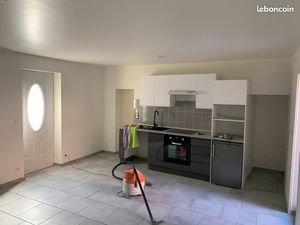 Loue appartement centre ville