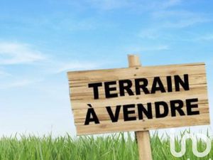 Terrain 879 m² Salles
