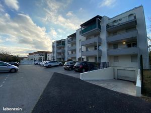 Studio 1 pièce 32 m²