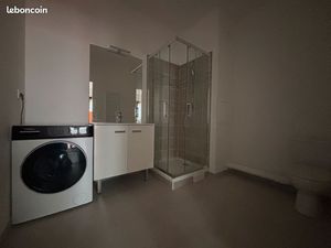 Location Studio à Nanterre La Défense