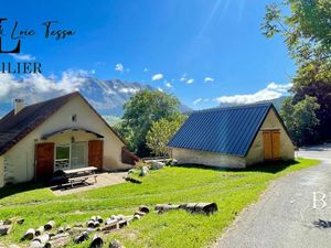 Ferme 9 pièces 266 m²