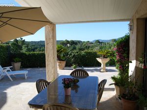 Mouans-Sartoux  14 km de Sophia-Antipolis - Villa 6 pièces avec vue panoramique forêt et m