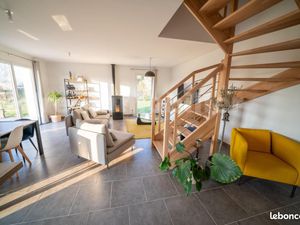 Maison 4 pièces 105 m²
