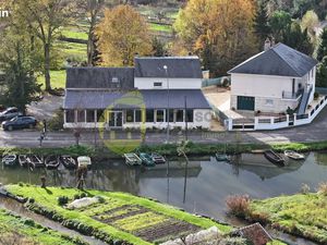 Boutique 245 m² Bourges