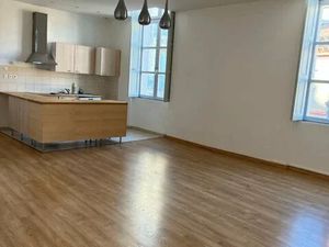 Appartement à louer 3 pièces 77 m²