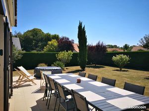 Maison ensoleillée de 130 m² proche mer avec accès rapide Caen