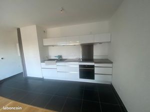 Location appartement Bihorel - 49m2 + terrasse